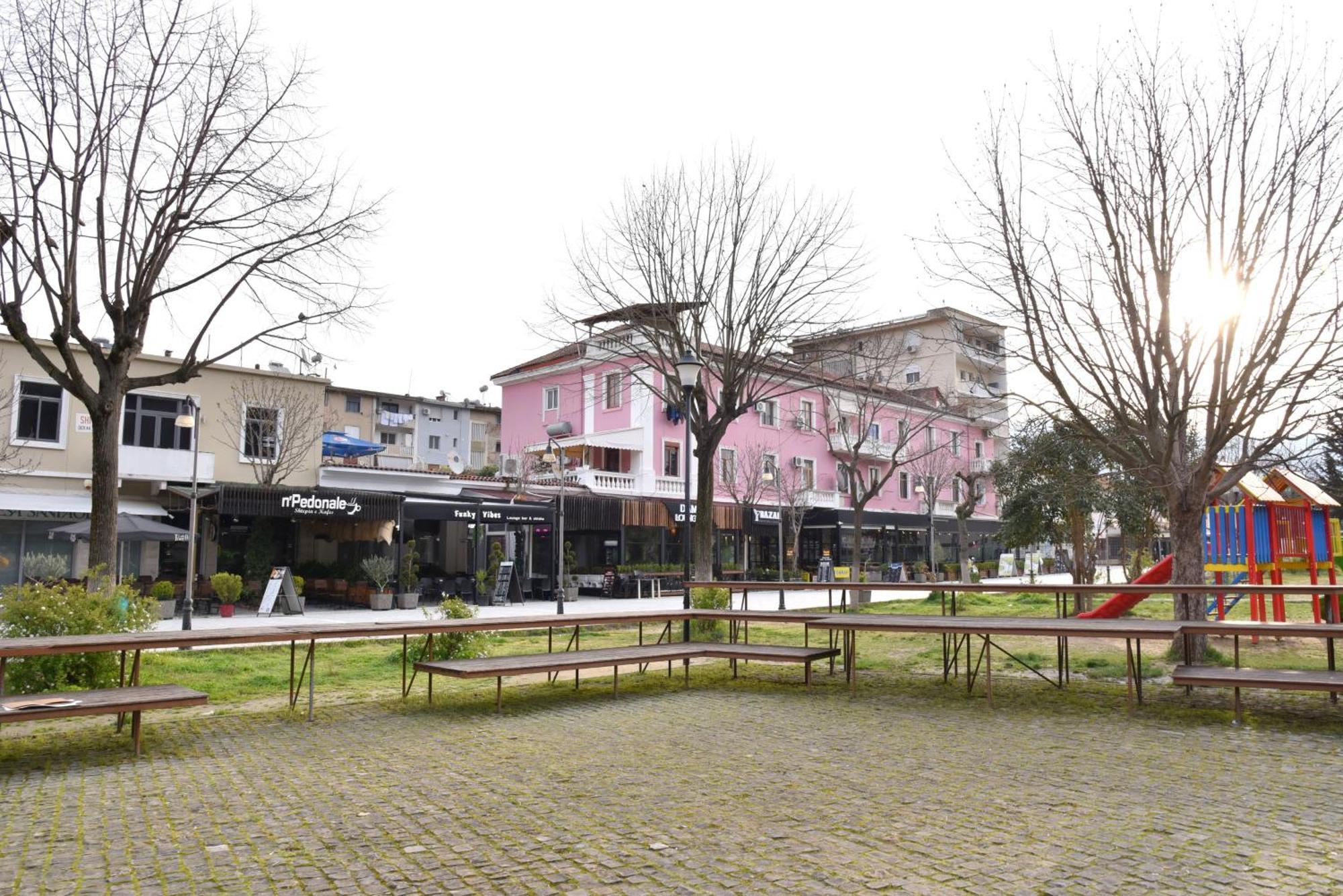Woodland Apartment Berat Bagian luar foto